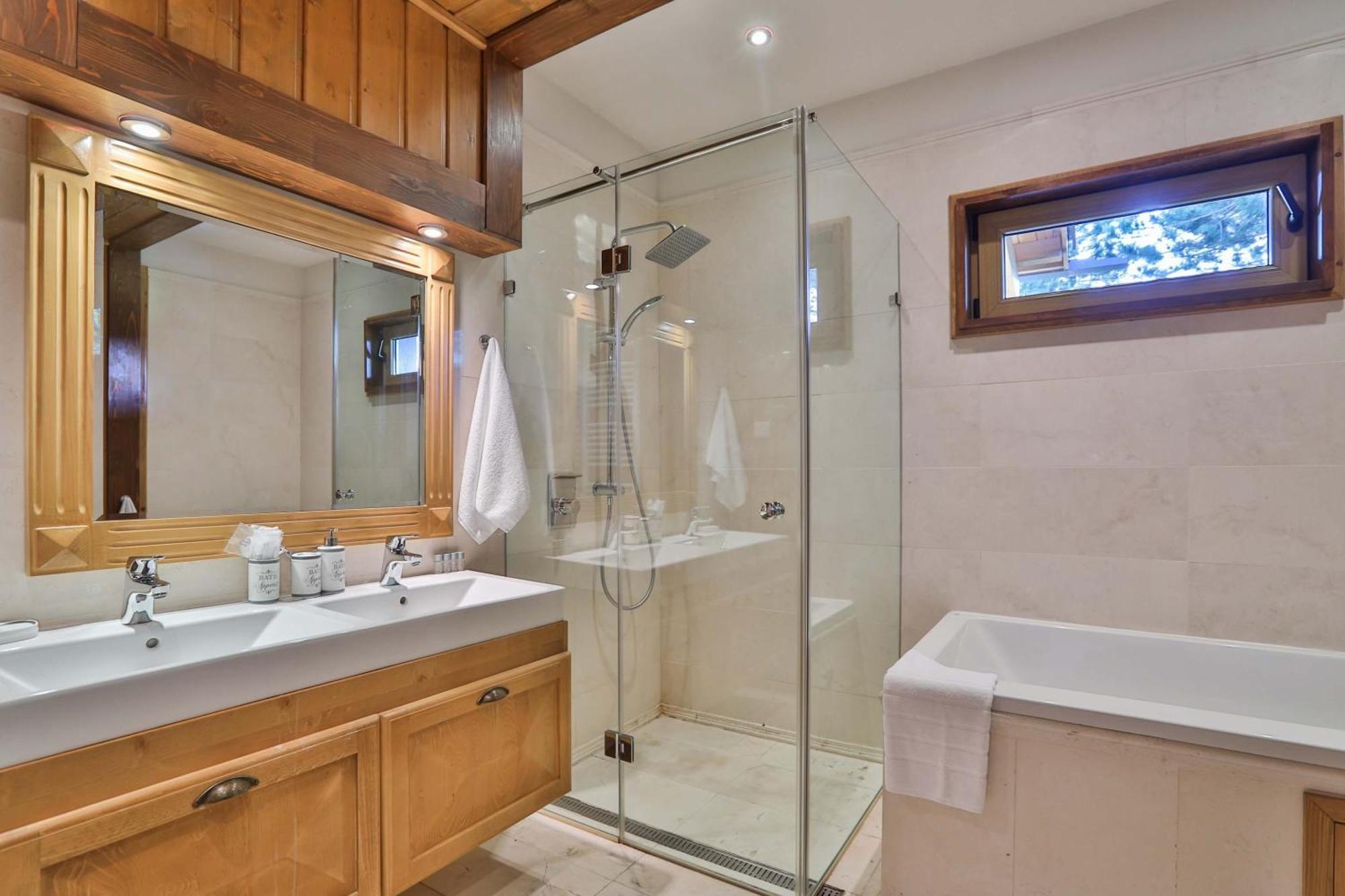 Luxury Chalets Pirin Golf & Country Club バンスコ 部屋 写真