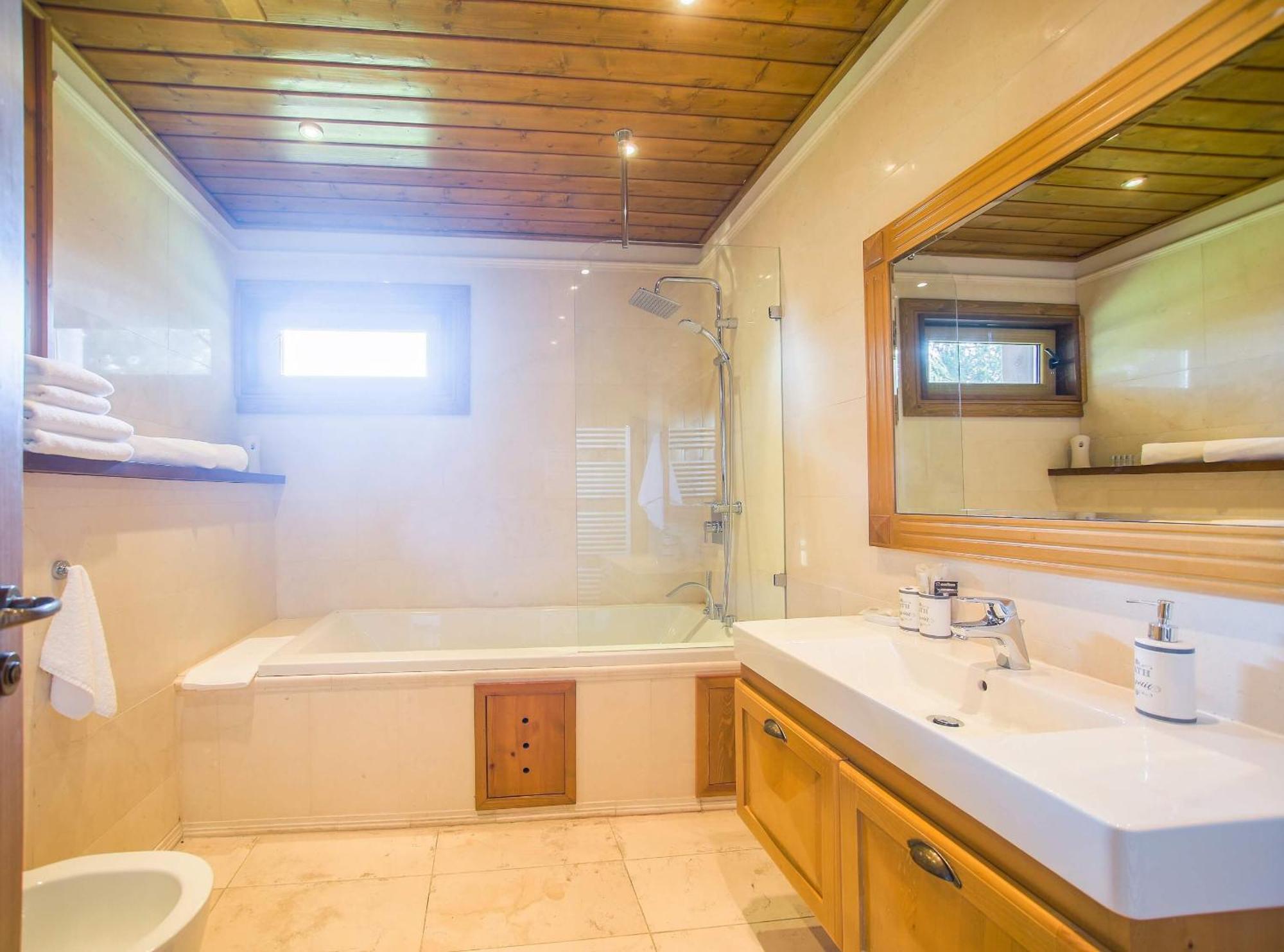 Luxury Chalets Pirin Golf & Country Club バンスコ 部屋 写真